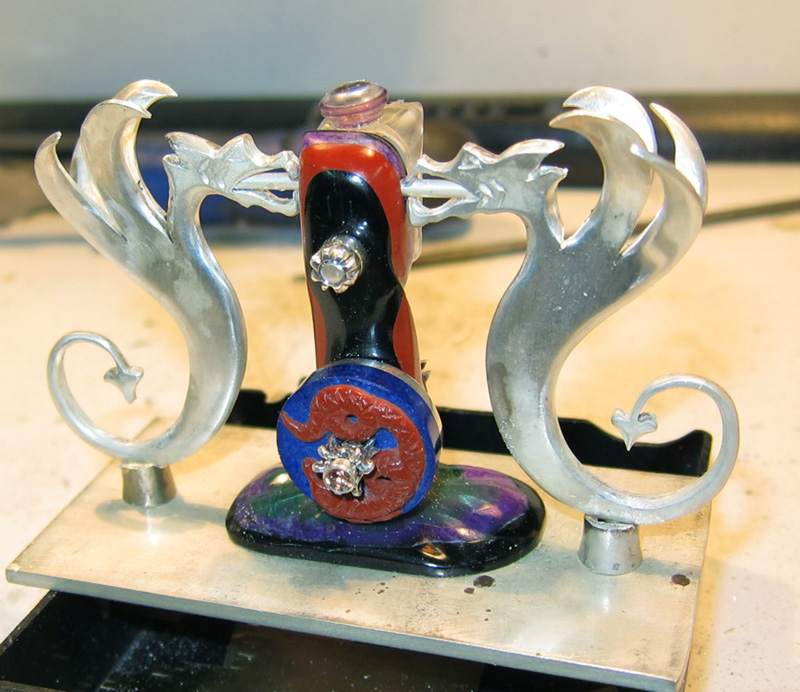 Dragon's Breath Sculpture daddy and mommy