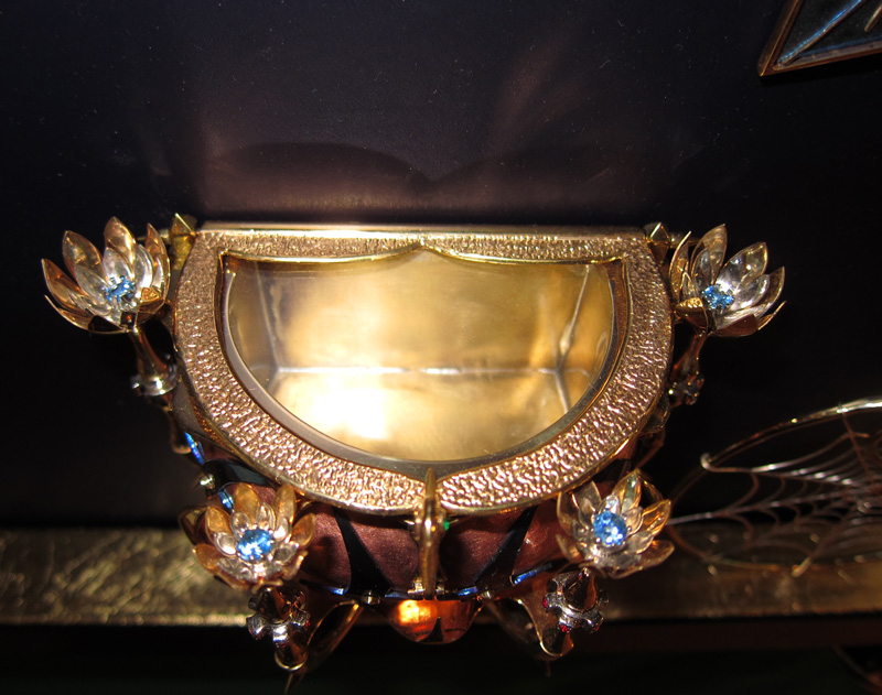 Nest Wall Sculpture details of nest cup from above