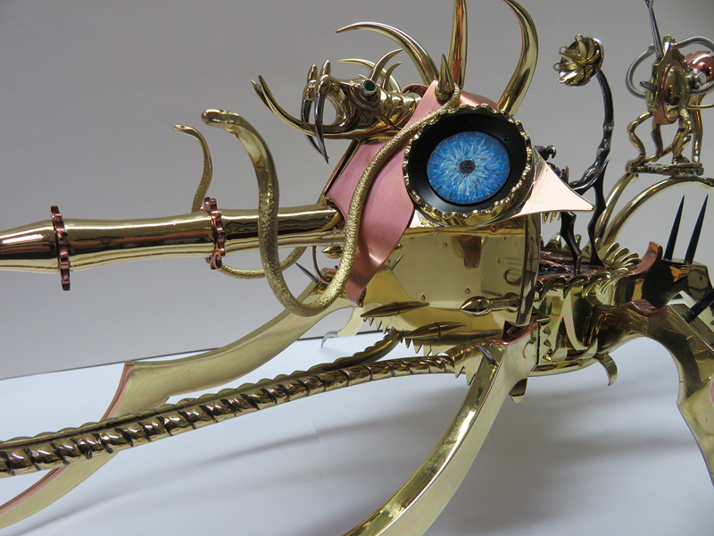 Rhino Swarm Fighting Machine sideway view