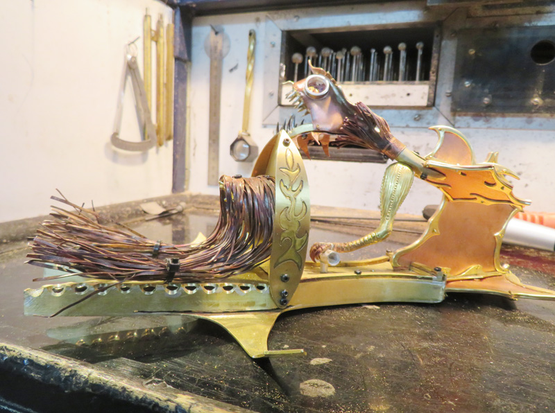 Soul Grasp Chimera Sculpture Making fitting Soul Dart